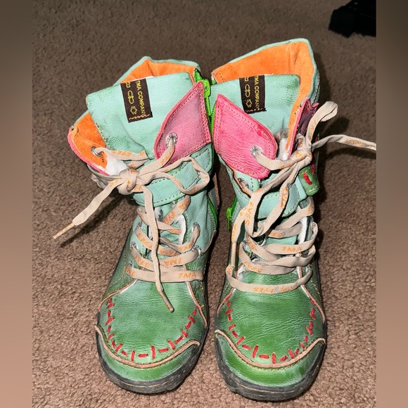 Women's Boots,Non-slip Thick-soled Snow Boots,Comfortable,Durable Hiking Boots - Picture 2 of 8